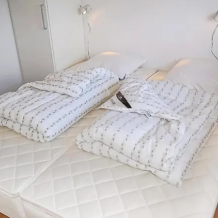 Lovely In Haderslev With Sauna בית נופש